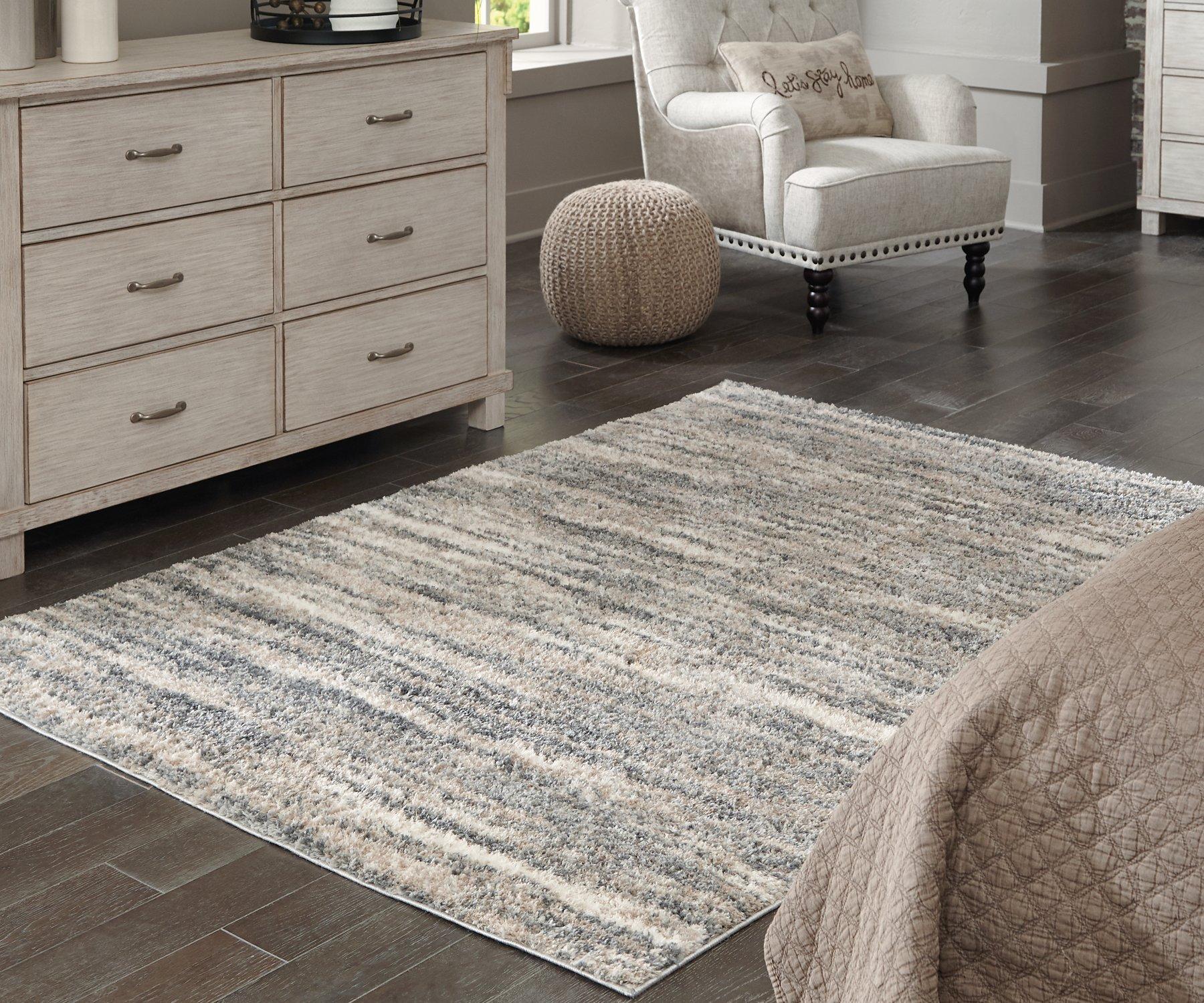 Gizela 7'10 x 10' Rug