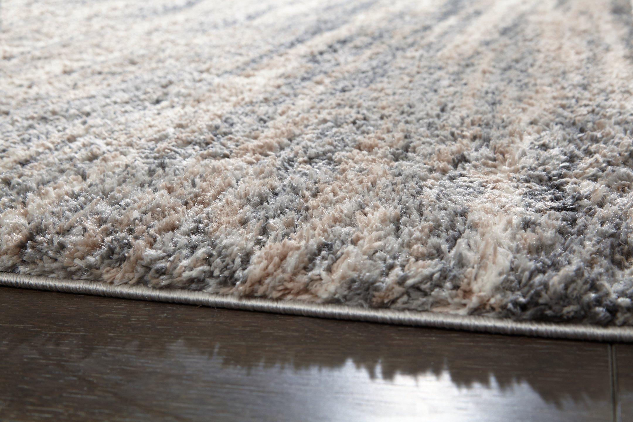 Gizela 7'10 x 10' Rug