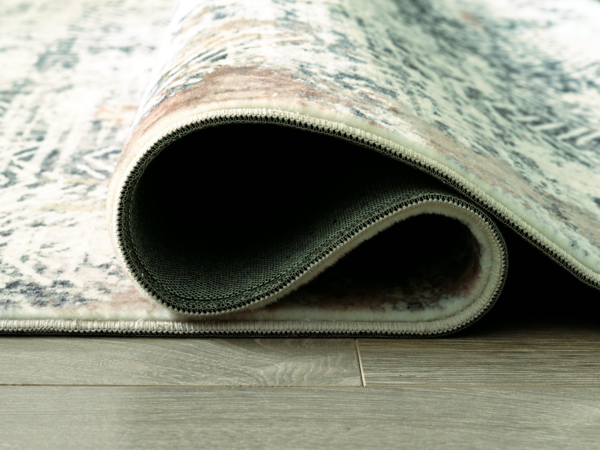 Redlings 7'5 x 9'6 Rug